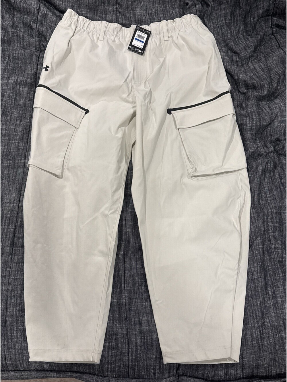 Under Armour UA Unstoppable Utility Cargo Pants Off-White 1388827 110 Mens Sz XL